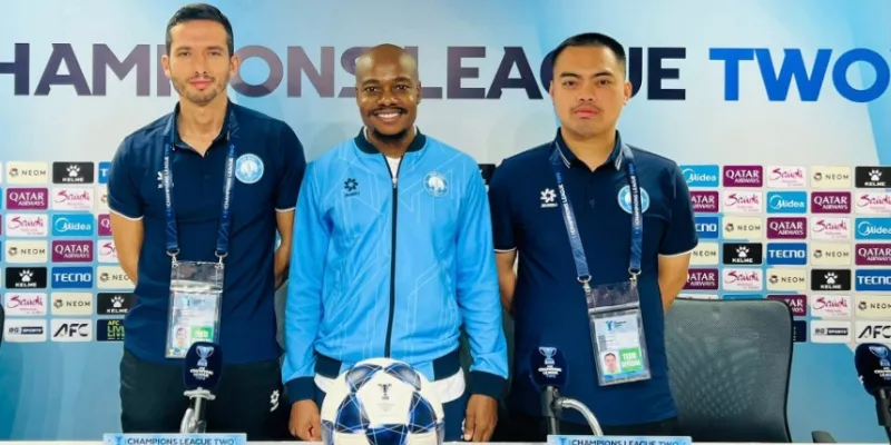 Thầy trò HLV Mauro mong muốn giành tấm vé đi tiếp