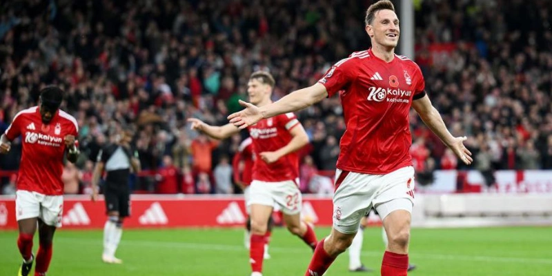 Dự kiến The Reds ra sân với đội hình 2 tiền vệ